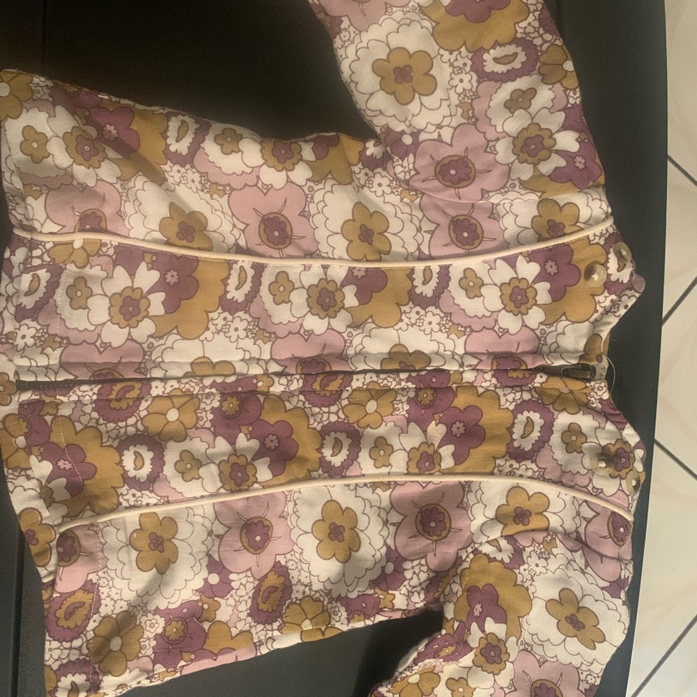 Jacket kate quinn